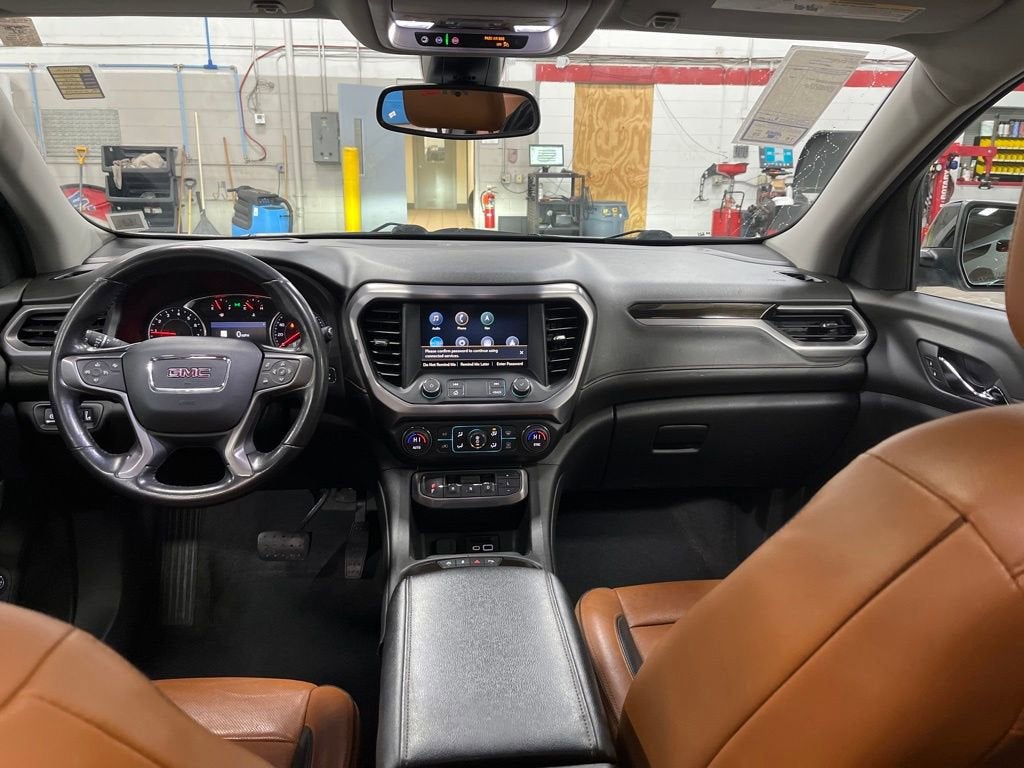 2020 GMC Acadia AT4