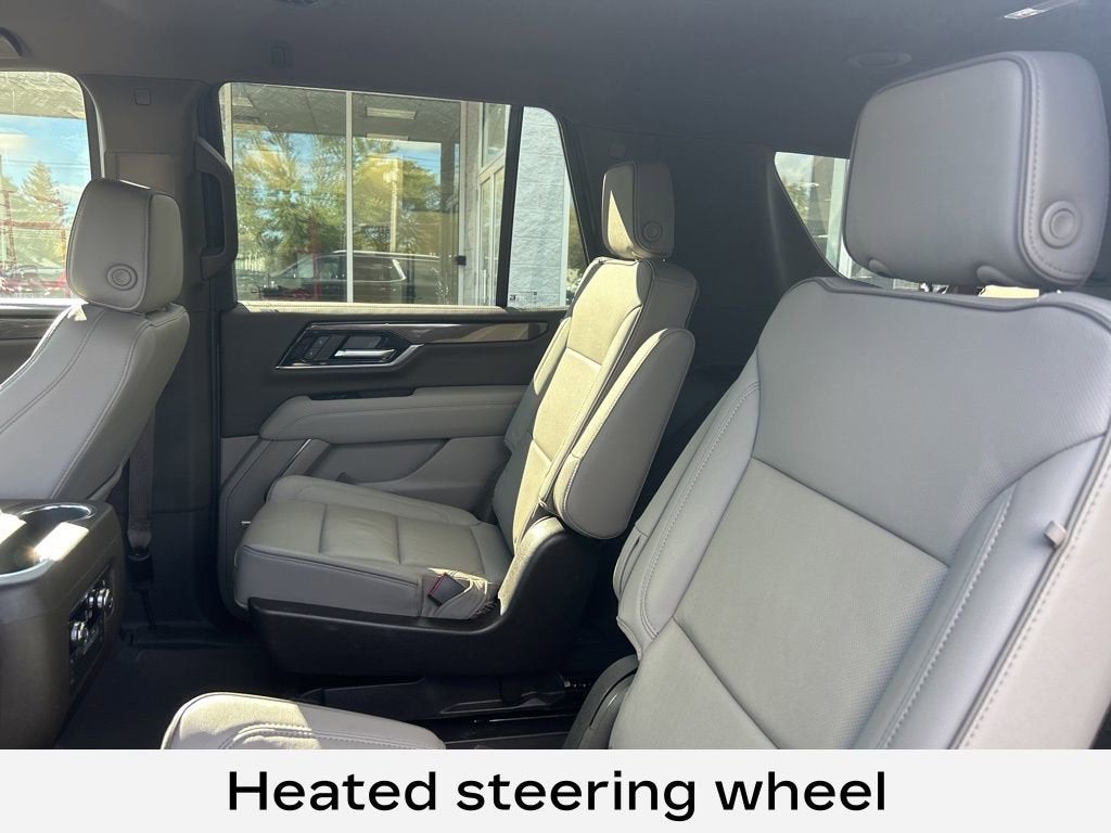 2025 GMC Yukon Elevation