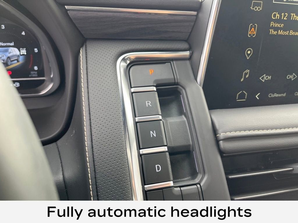 2024 GMC Yukon XL SLT