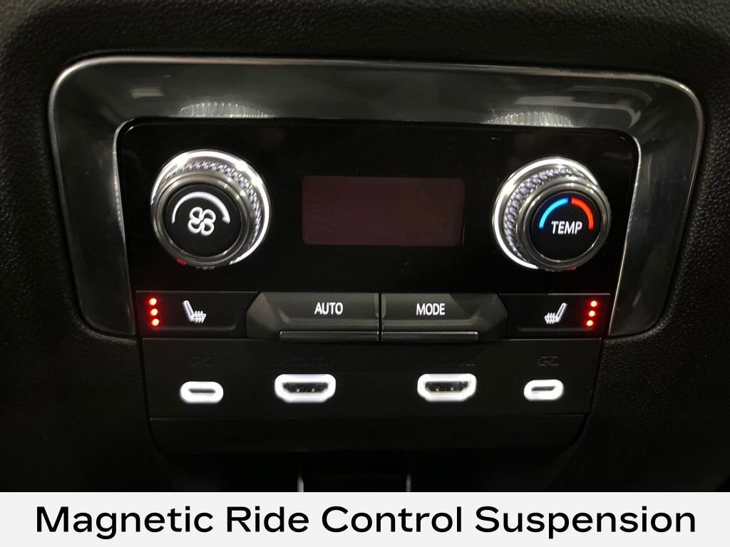 2024 GMC Yukon XL Denali Ultimate