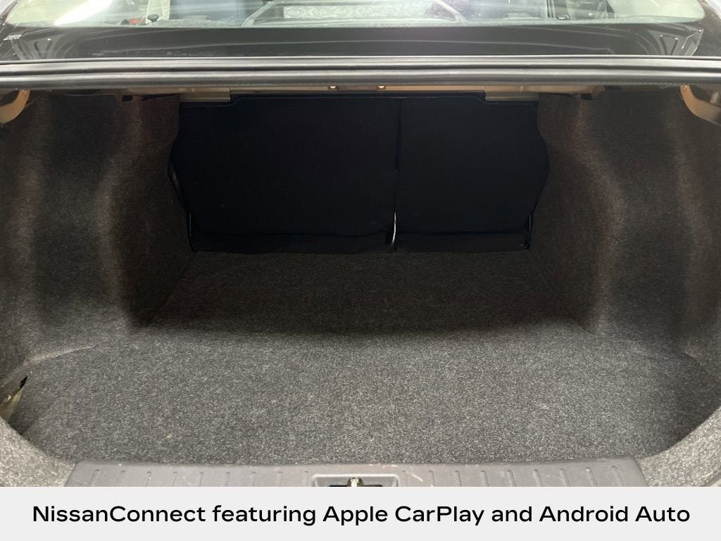 2020 Nissan Versa SR