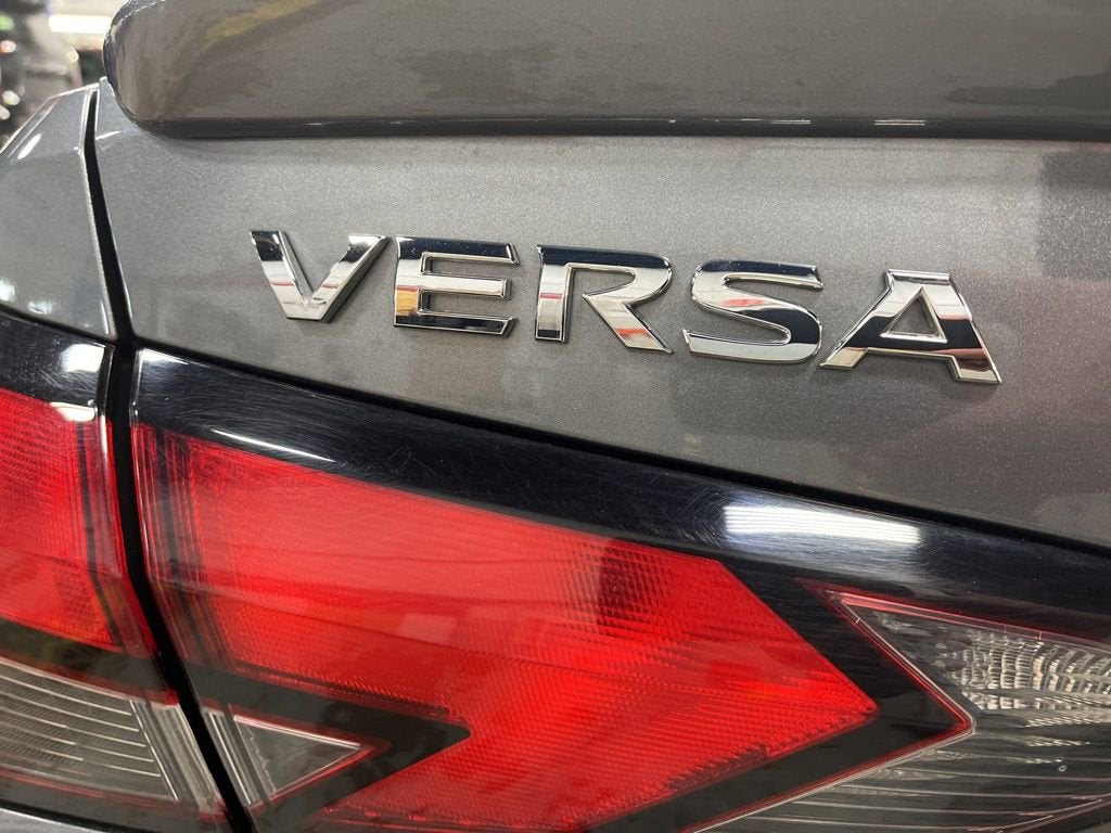 2020 Nissan Versa SR