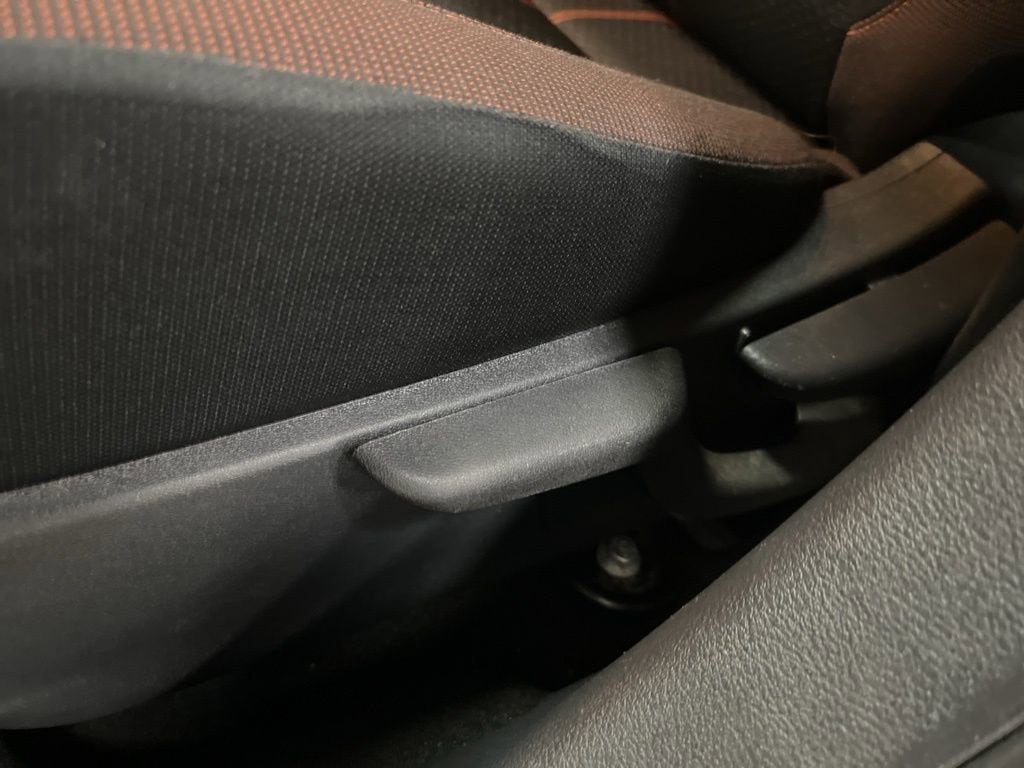 2020 Nissan Versa SR