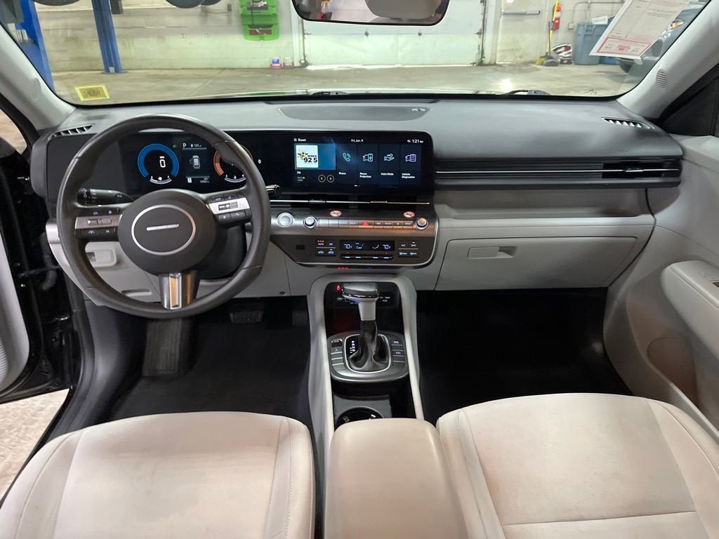 2025 Hyundai Kona SEL