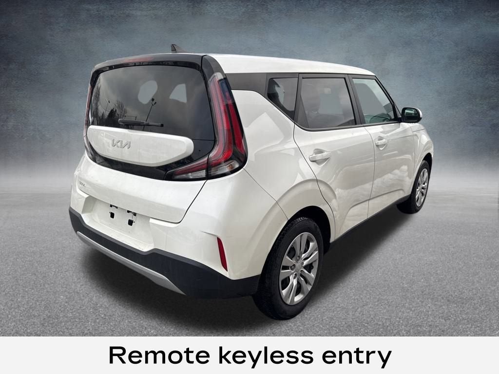 2023 Kia Soul LX