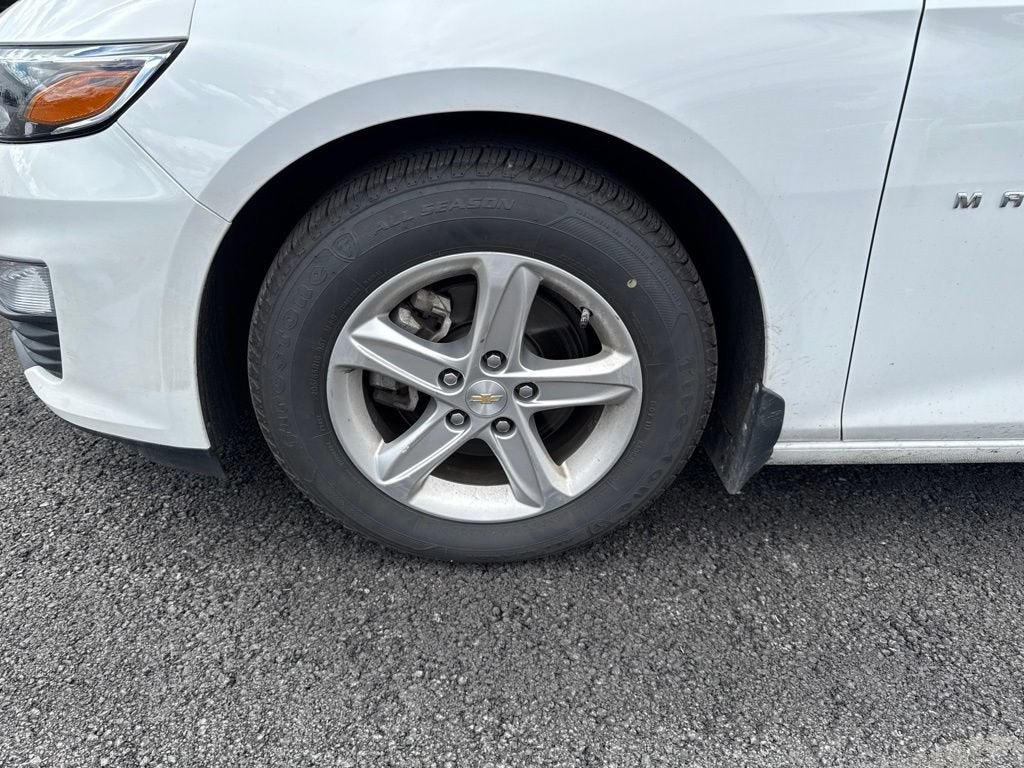 2022 Chevrolet Malibu LS