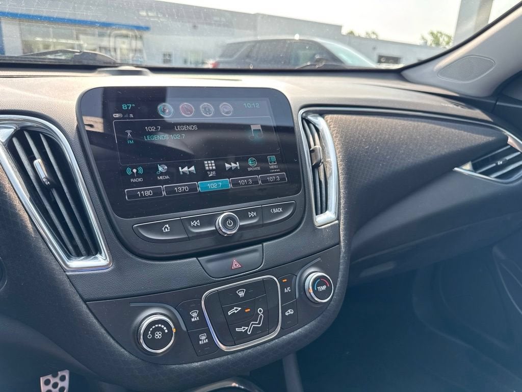2017 Chevrolet Malibu LT
