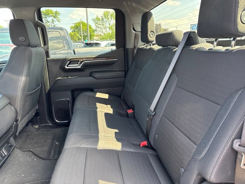 2024 Chevrolet Silverado 1500 LT (2FL)