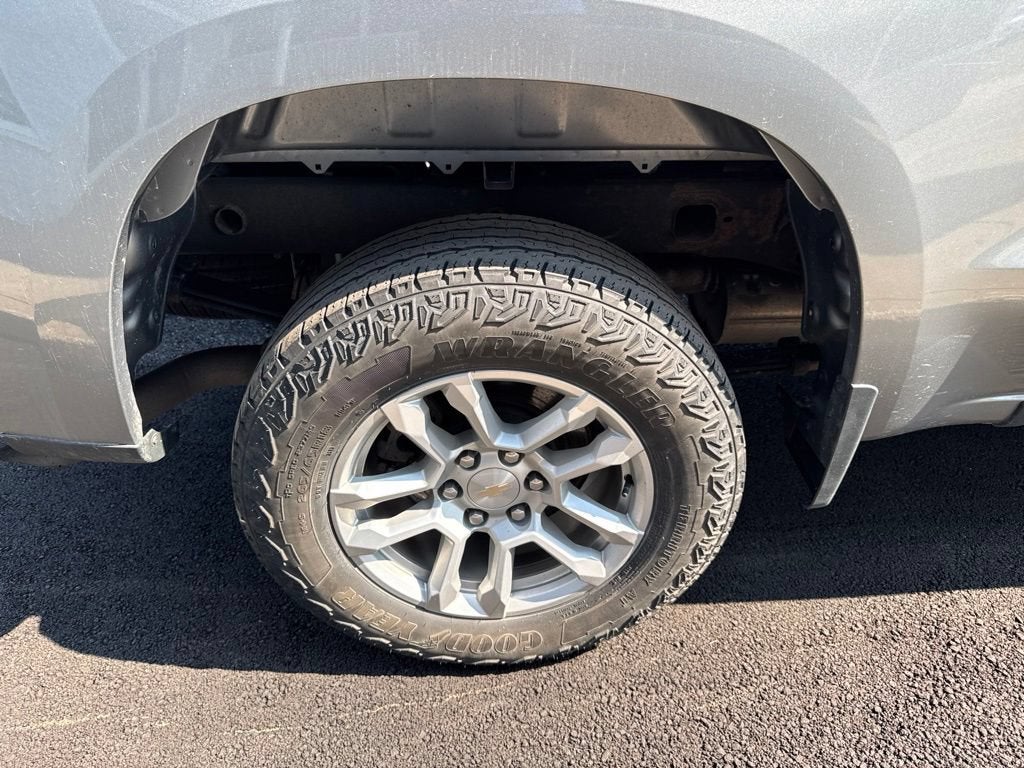 2023 Chevrolet Silverado 1500 LT (2FL)