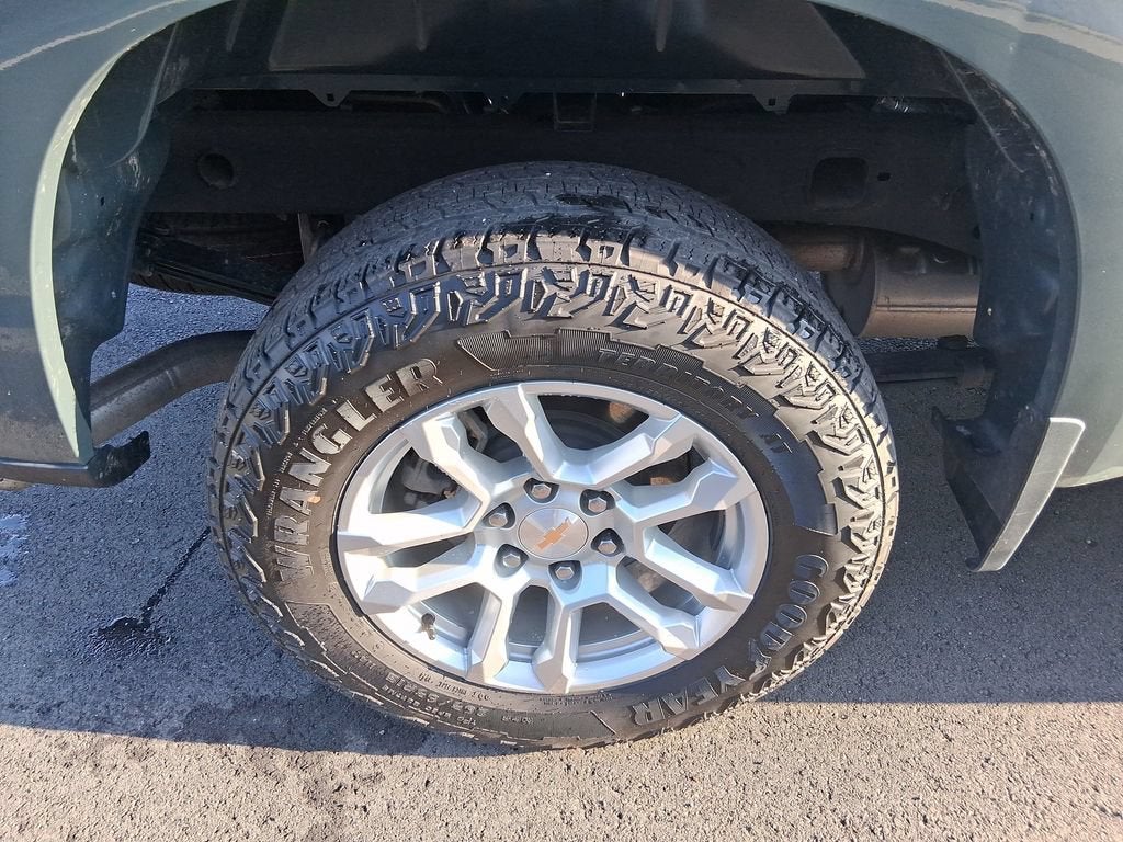 2025 Chevrolet Silverado 1500 LT (2FL)