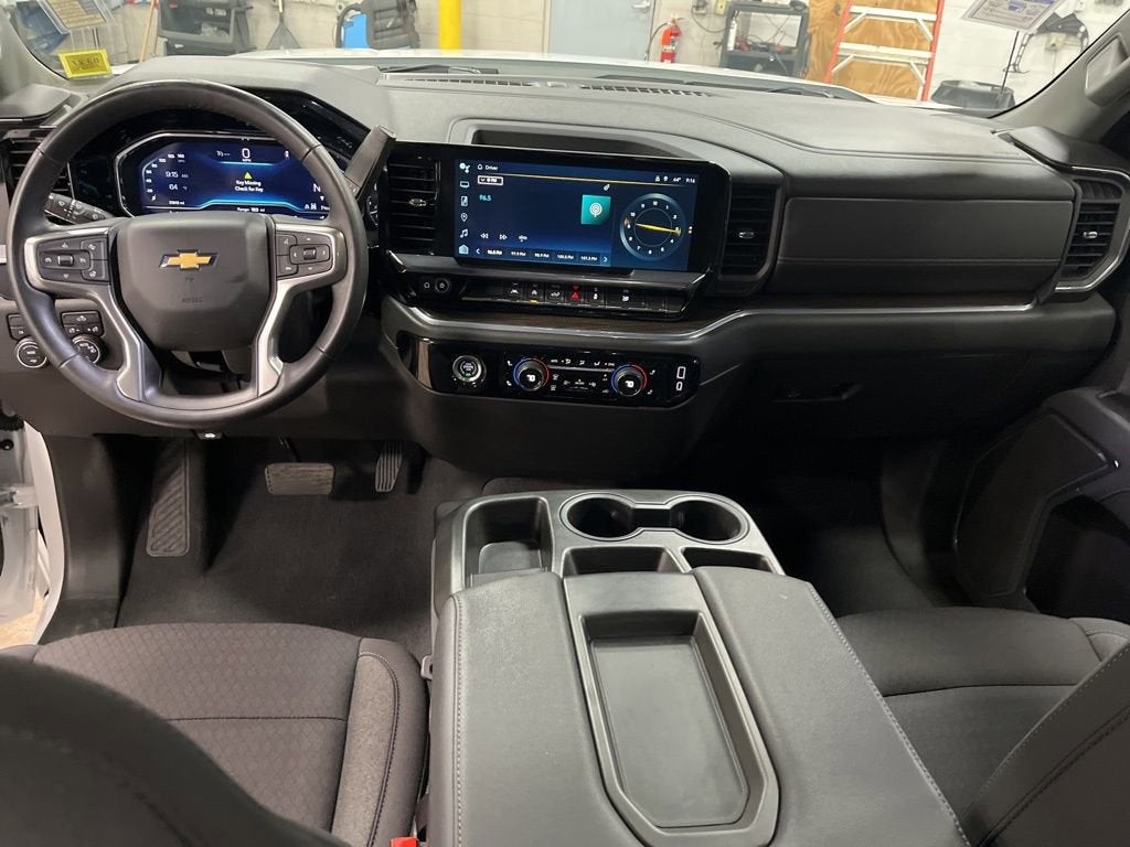 2023 Chevrolet Silverado 1500 LT (2FL)