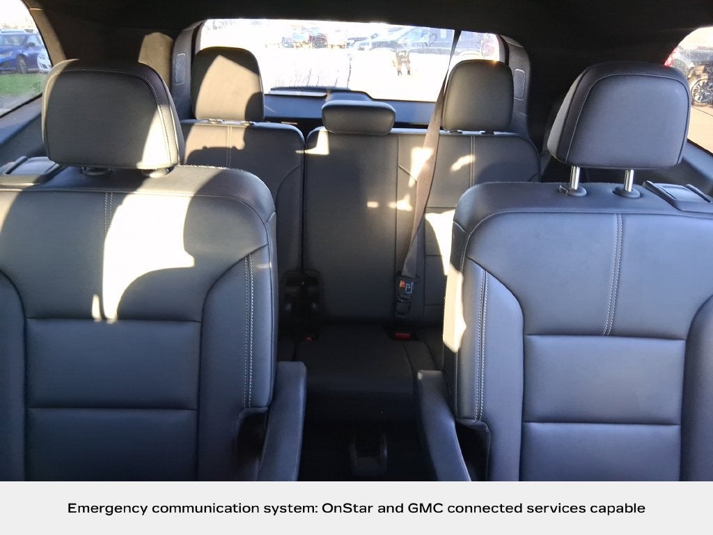 2024 GMC Acadia Elevation