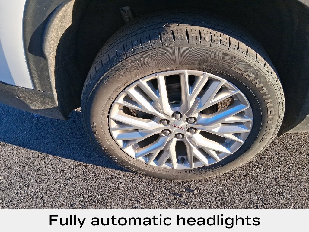 2024 GMC Acadia Elevation