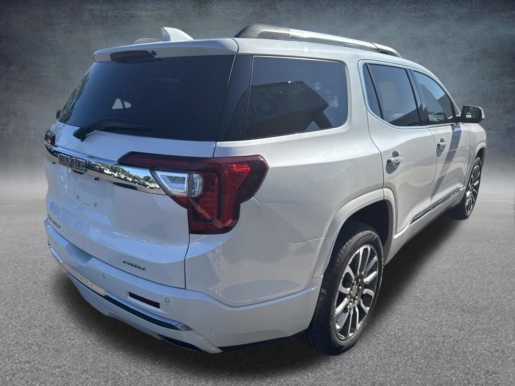 2021 GMC Acadia Denali