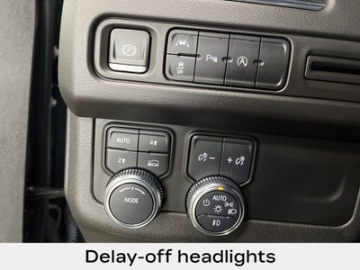 2024 GMC Yukon XL SLE