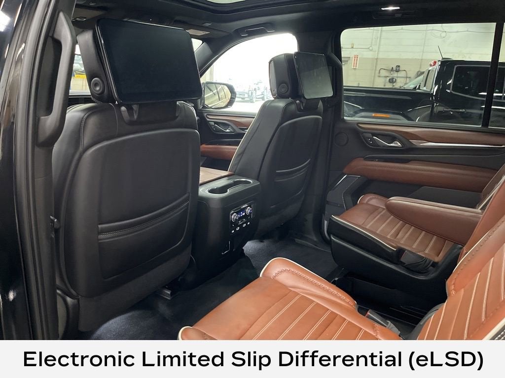 2023 GMC Yukon XL Denali Ultimate