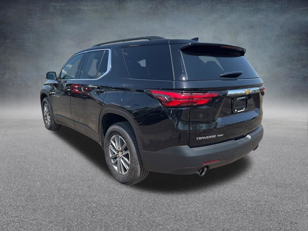 2022 Chevrolet Traverse LT Cloth