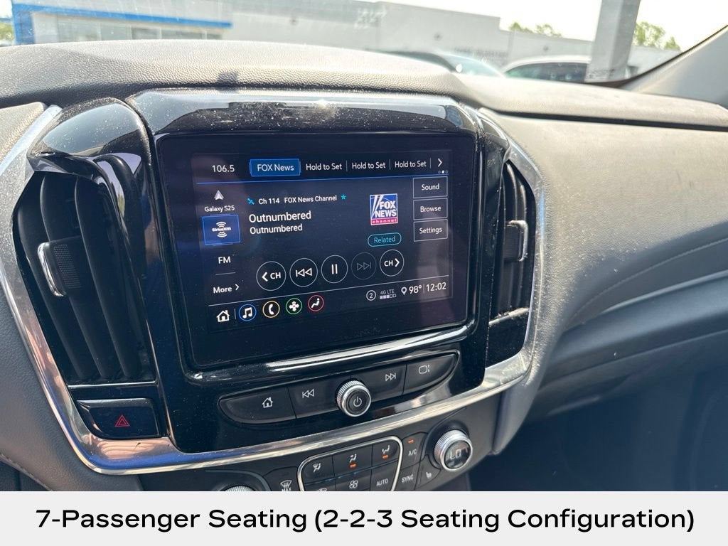 2021 Chevrolet Traverse LT Cloth