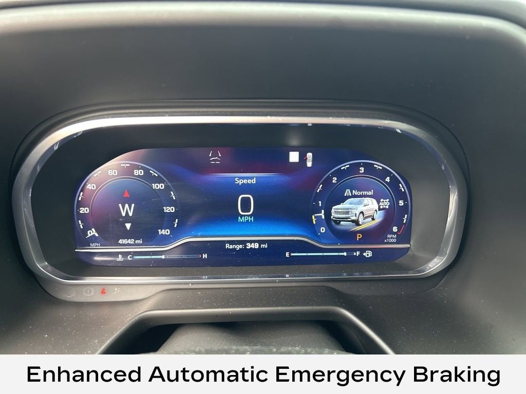 2023 Chevrolet Suburban High Country