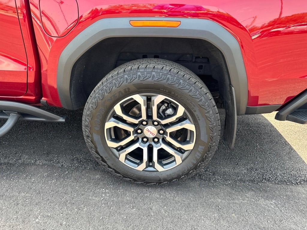 2024 GMC Canyon AT4