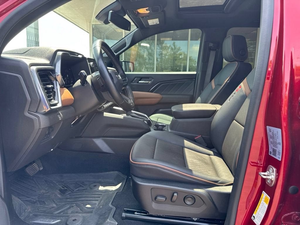 2024 GMC Canyon AT4