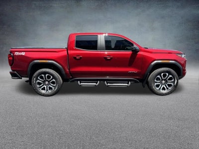 2024 GMC Canyon AT4