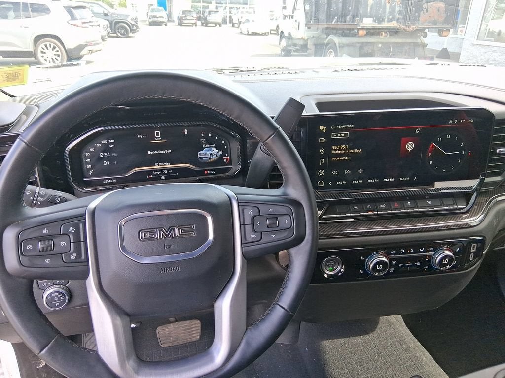 2024 GMC Sierra 1500 Elevation