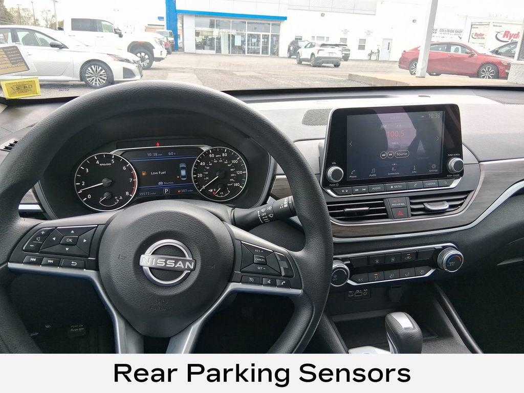 2025 Nissan Altima SV