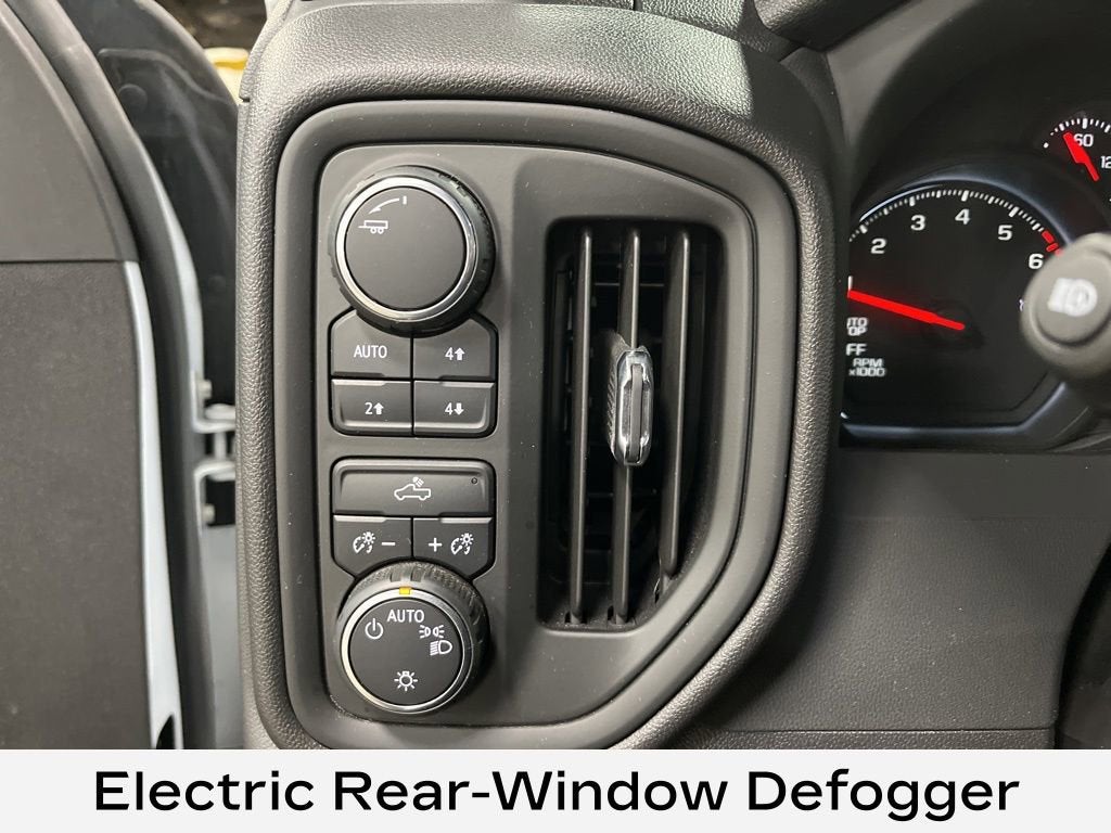 2023 Chevrolet Silverado 1500 Custom Trail Boss