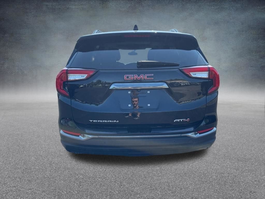 2023 GMC Terrain AT4