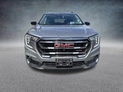 2024 GMC Terrain AT4