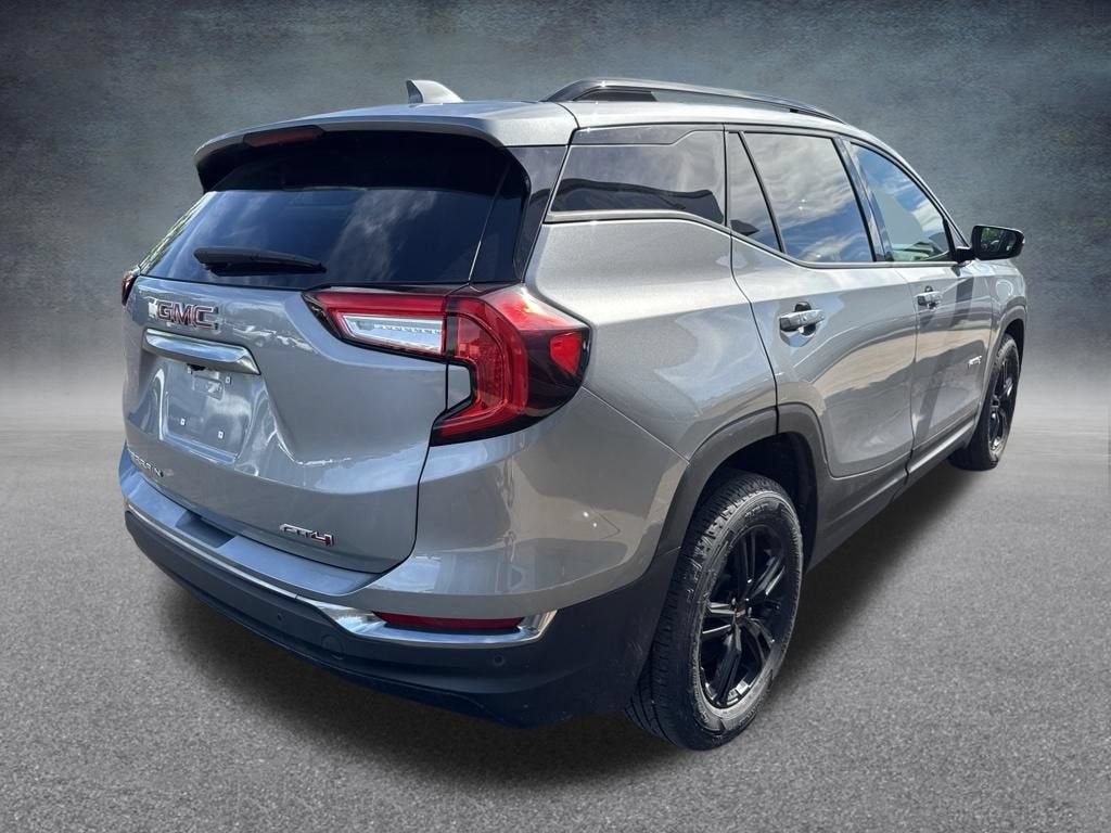 2024 GMC Terrain AT4