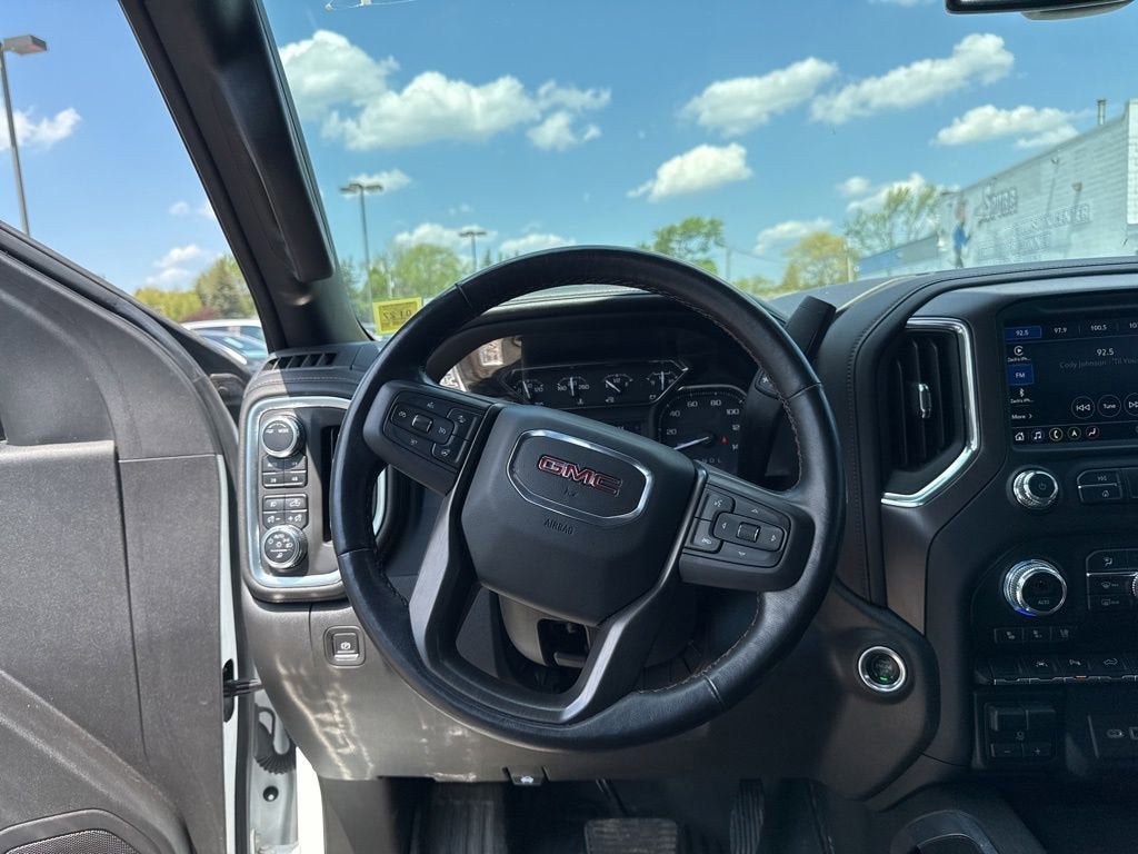 2022 GMC Sierra 1500 Limited AT4