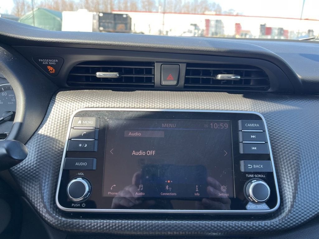 2018 Nissan Kicks SV