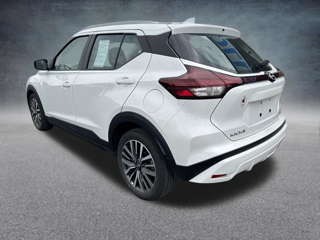 2022 Nissan Kicks SV