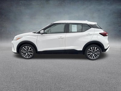 2022 Nissan Kicks SV
