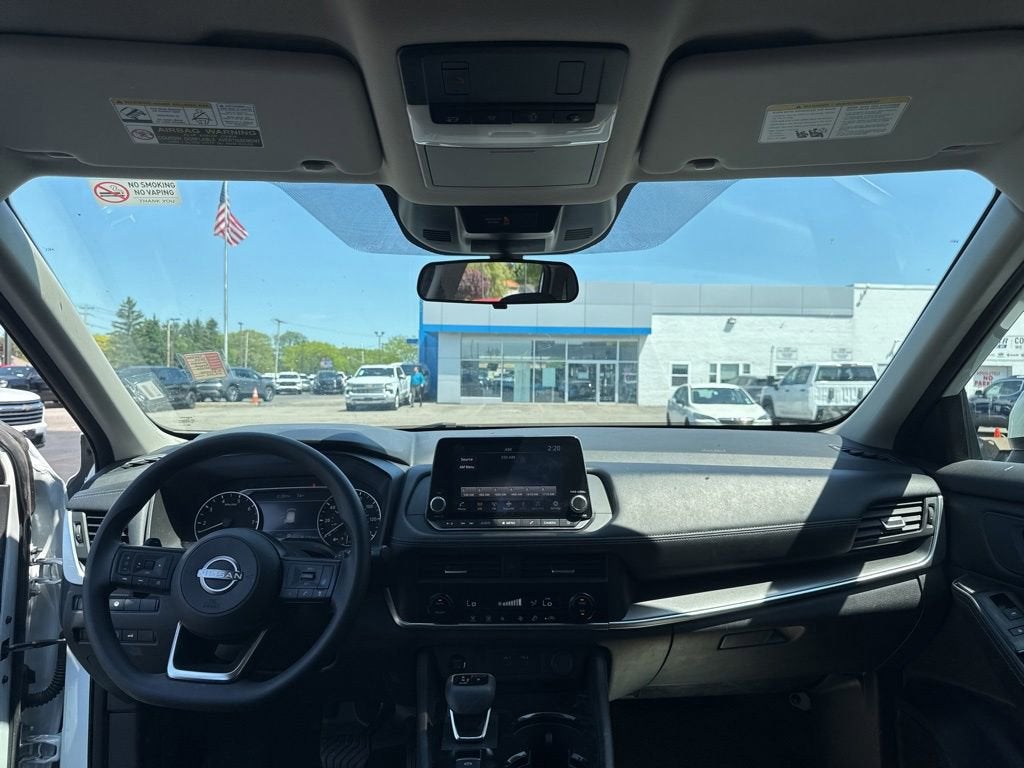 2024 Nissan Rogue SV