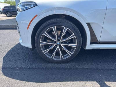 2021 BMW X7 M50i