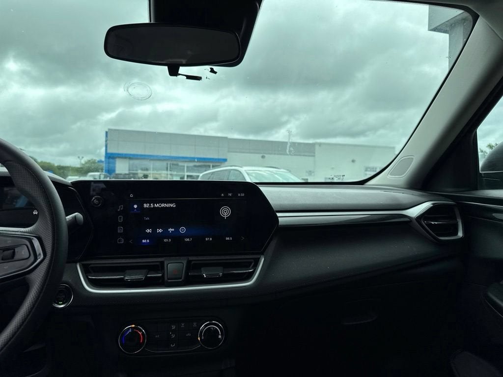 2025 Chevrolet Trailblazer LS
