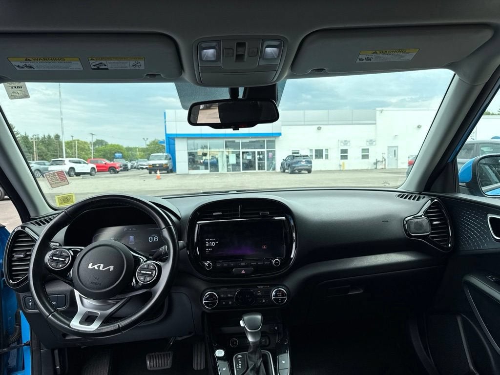 2023 Kia Soul EX