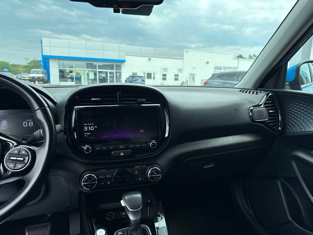 2023 Kia Soul EX
